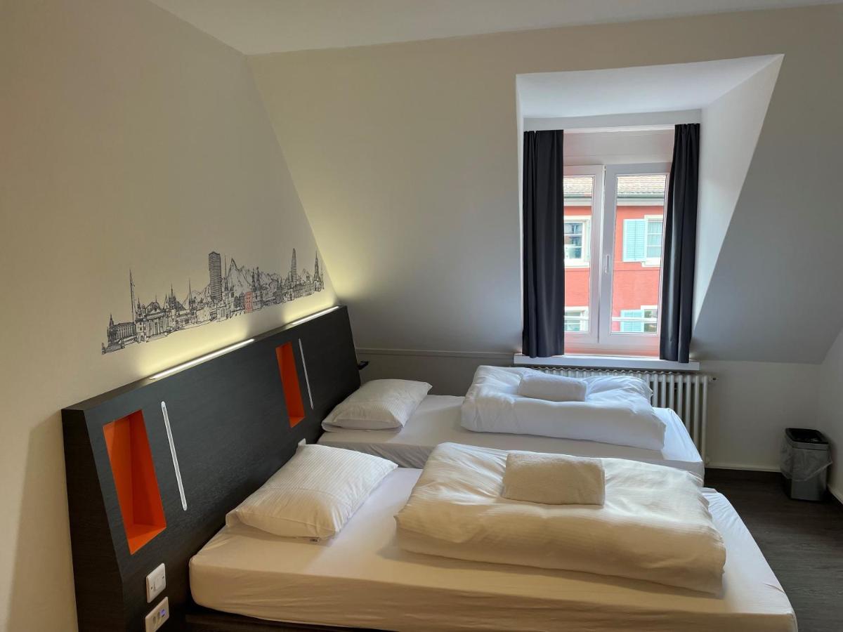 Easyhotel Zuerich Limmatplatz Екстер'єр фото